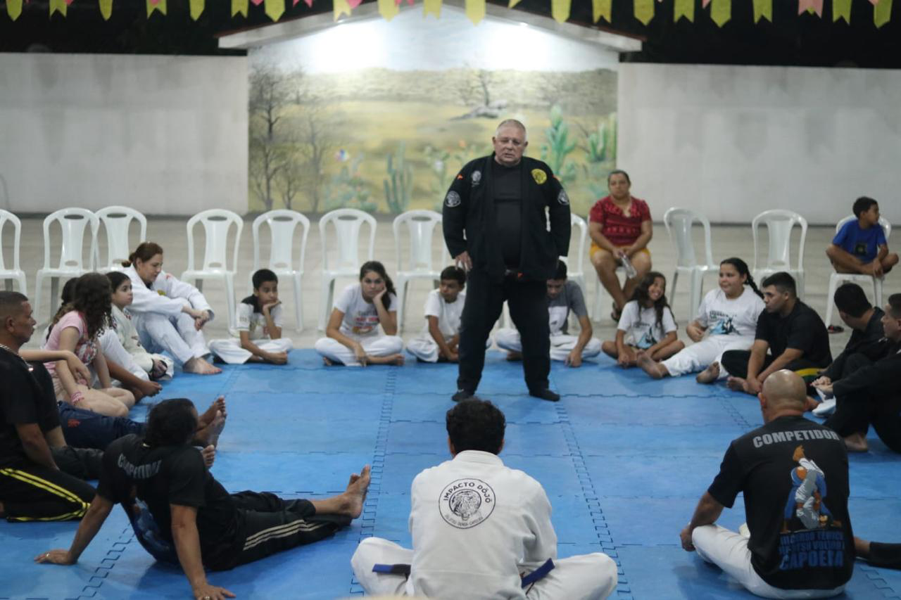 Mestre Dunga no Tatame de Jiu-Jitsu